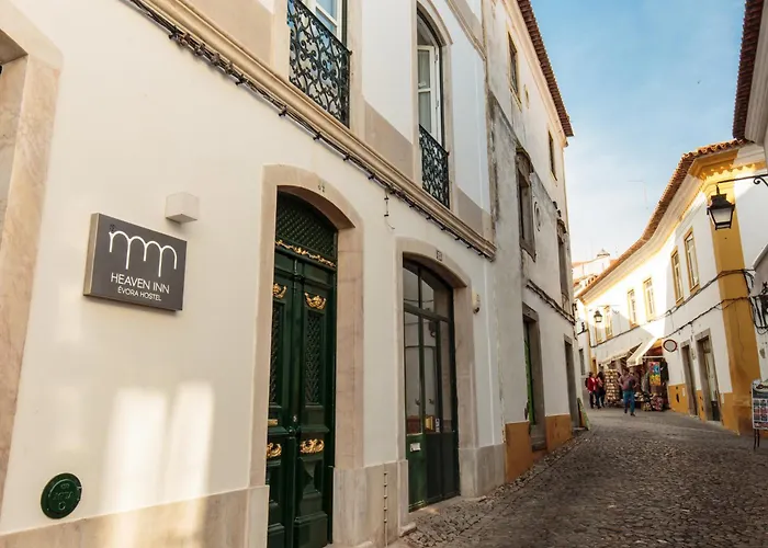 Albergue: Heaven Inn Suites & Terrace