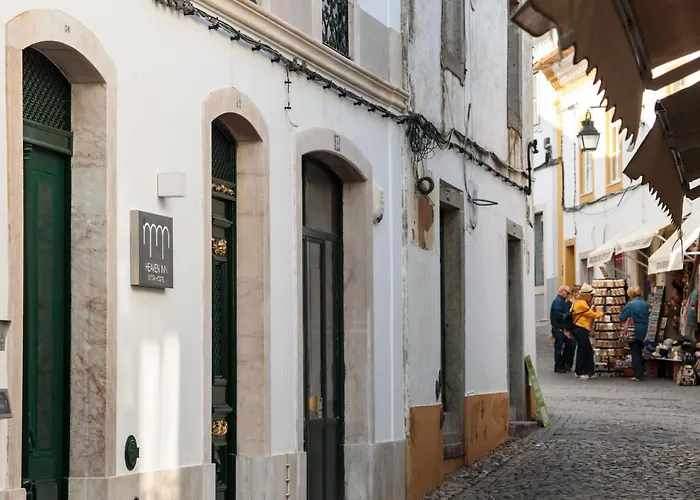 Albergue: Heaven Inn Suites & Terrace