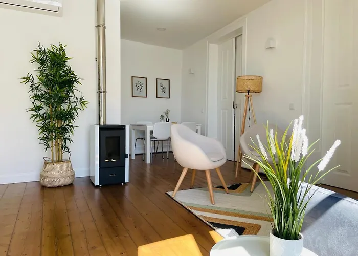 Casa Soure Suites And Apartments